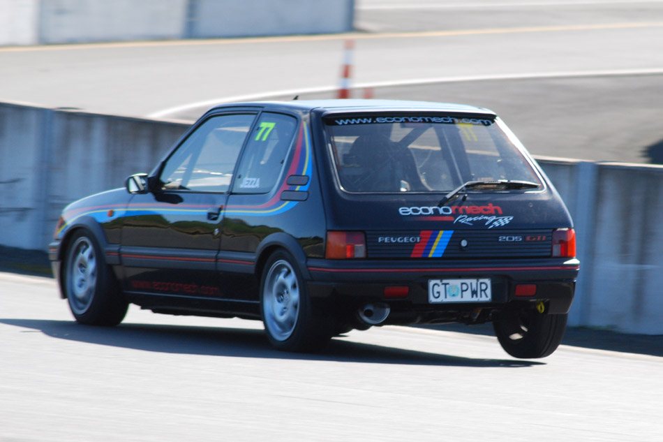 Name: 215_0912_441.JPG
Views: 1232
Size: 126.2 KB