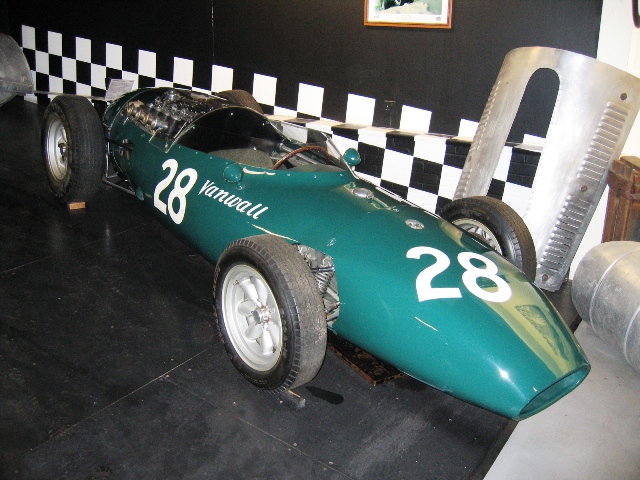 Name:  204_0702_36b.JPG
Views: 1649
Size:  183.1 KB