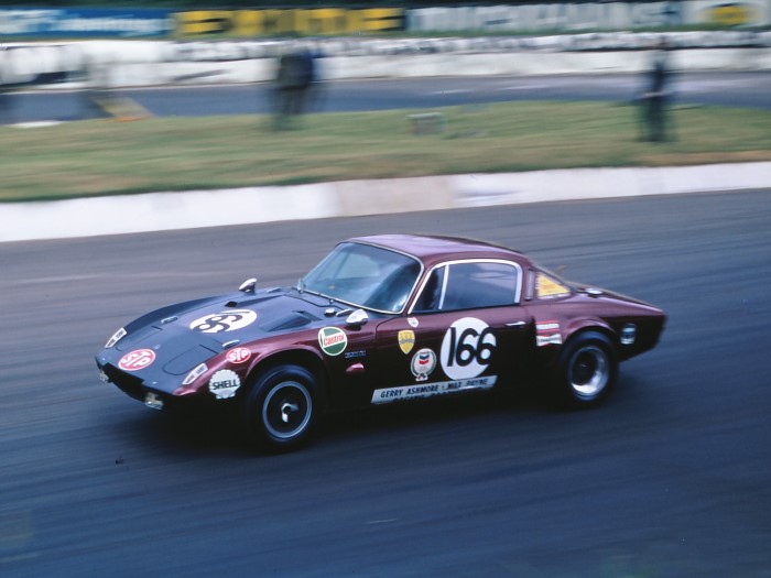 Name:  170_0628_071a Lotus Elan plus 2.JPG
Views: 436
Size:  65.9 KB