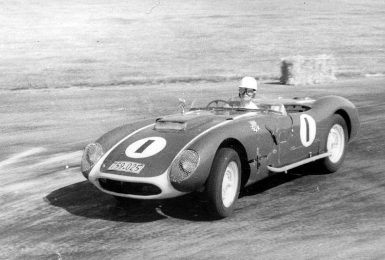 Name:  Bucklers in NZ #273 Teretonga Peter Preston Race #1 Plate 759.025 1961 - 64 plate #2, - early 60.jpg
Views: 846
Size:  56.2 KB