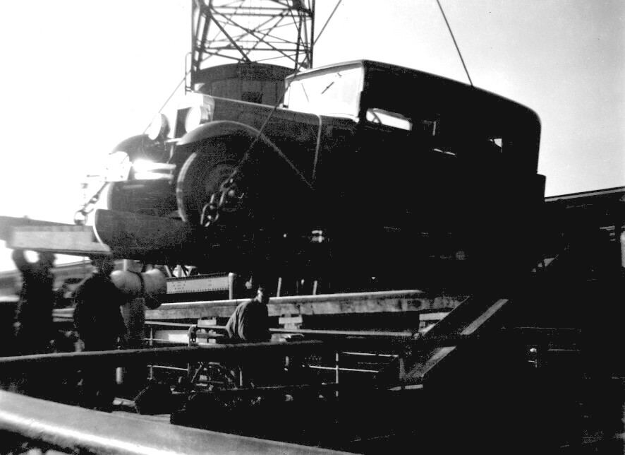 Name: 133 Craned - small.jpg
Views: 951
Size: 88.2 KB