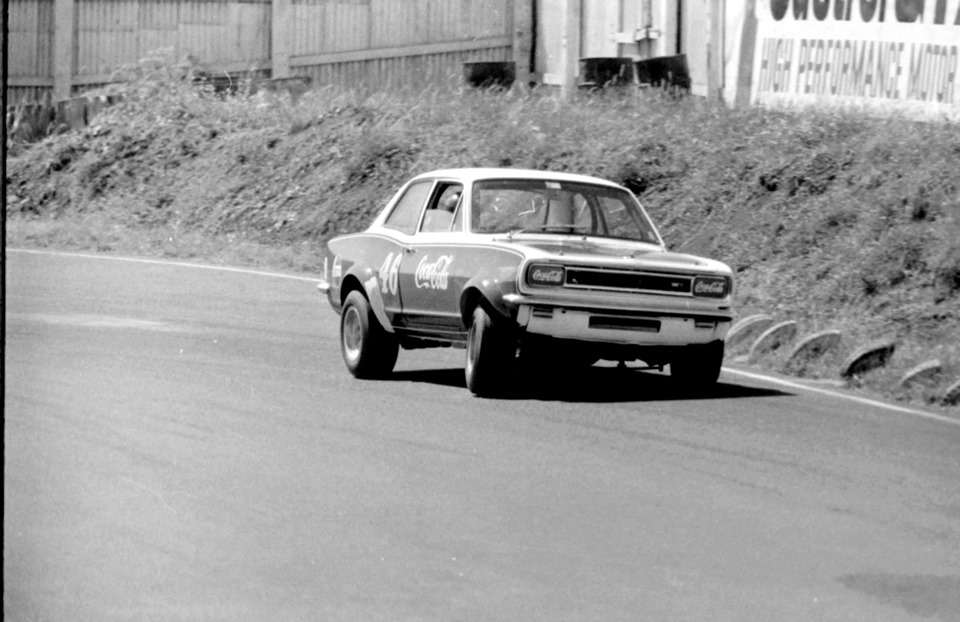 Name:  Pukekohe 1971 #32 Alan Boyle Viva GP meeting Graeme Lindsay .jpg
Views: 1538
Size:  127.6 KB