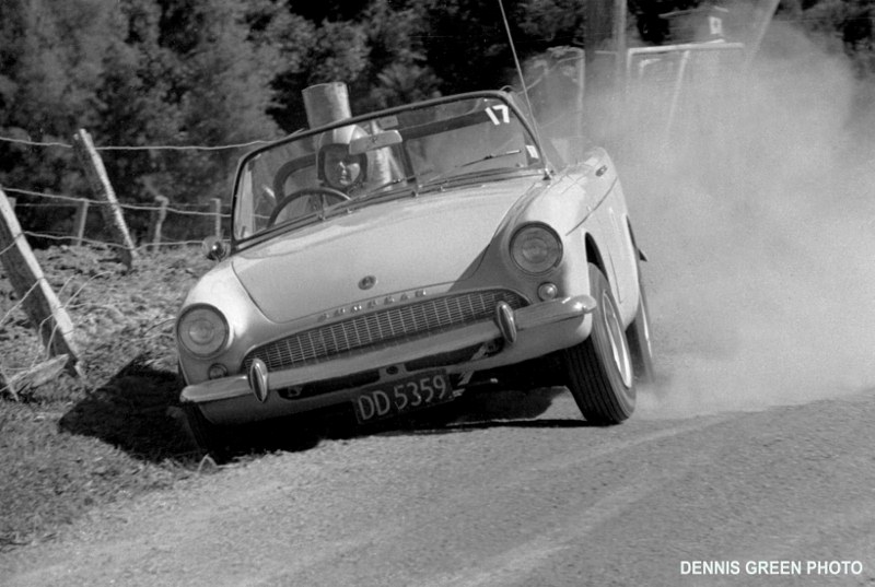 Name:  NSCC 1974 #162 Sunbeam Alpine off the road NSCC 1974 Cosseys Farm h climb Dennis Green  (800x537.jpg
Views: 483
Size:  117.4 KB