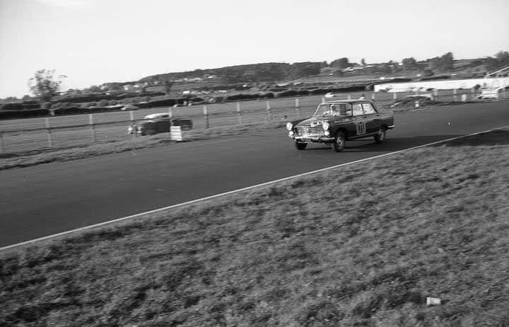 Name:  Pukekohe 1965 #153 Wills 6 Hour Murray and Graham Lucas Peugeot 404 #33 Oct 65 John Larry Lawton.jpg
Views: 420
Size:  47.5 KB