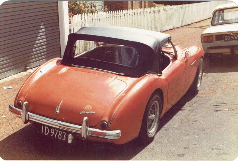 Name:  My Cars #155 Healey 100 c 1983 CCI25102016_0005 (800x543).jpg
Views: 984
Size:  154.3 KB