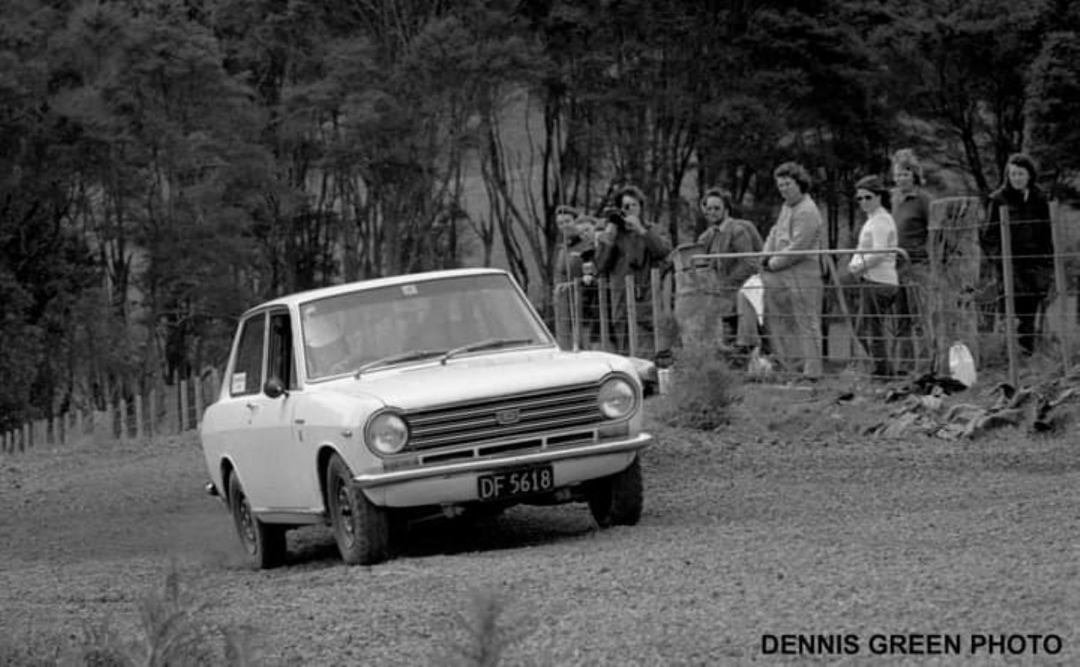 Name:  NSCC 1975 #0180 B Cosseys Hill Climb Datsun 1000 w 1200 motor Steve Little 173 kbarch R Cammick .jpg
Views: 191
Size:  173.3 KB