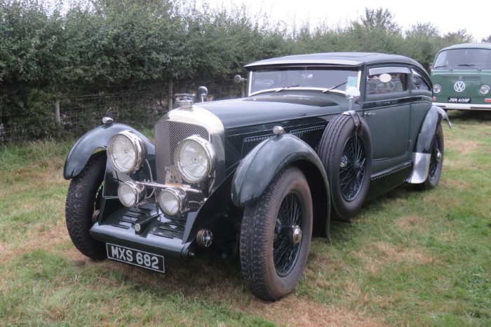 Name:  221_0919_0220 Bentley.JPG
Views: 278
Size:  122.4 KB