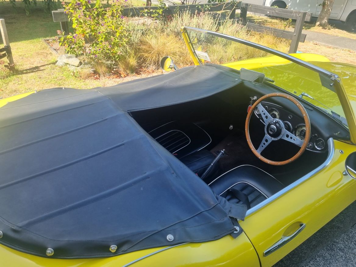 Name:  AH 100 SIX #103 AH 100 SIX MM Int w Tonneau Yellow Black - plate AH1006 for sale Mar 2024 177 kb.jpg
Views: 118
Size:  177.1 KB