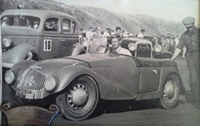 Name:  GBS Gordon Brown Special - Muriwai Beach races 1949;50 !! #3.jpg
Views: 1827
Size:  139.8 KB