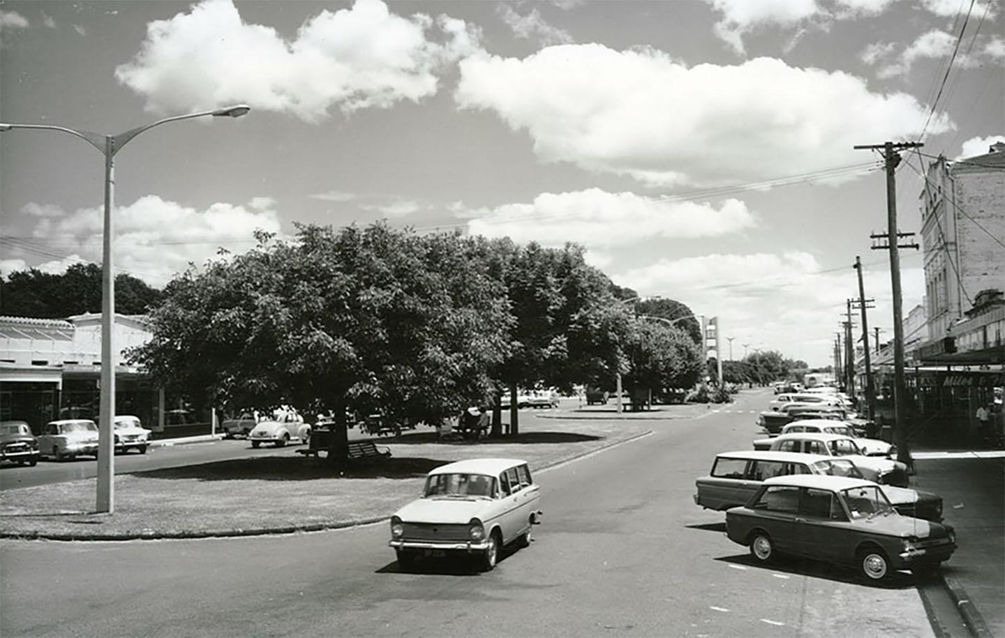 Name:  Matamata 1968 #21 Broadway showing Regent Theatre right Chris Burles archives .jpg
Views: 1611
Size:  145.8 KB