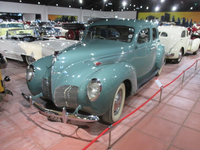 Name:  214_0604_095 Lincoln Zephyr.JPG
Views: 3661
Size:  104.7 KB